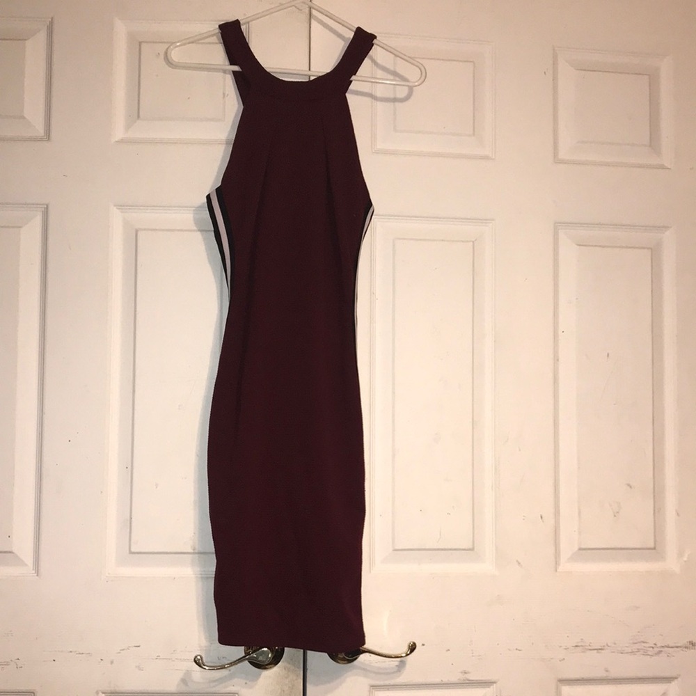 Junior’s Love J Textured Bodycon Dress